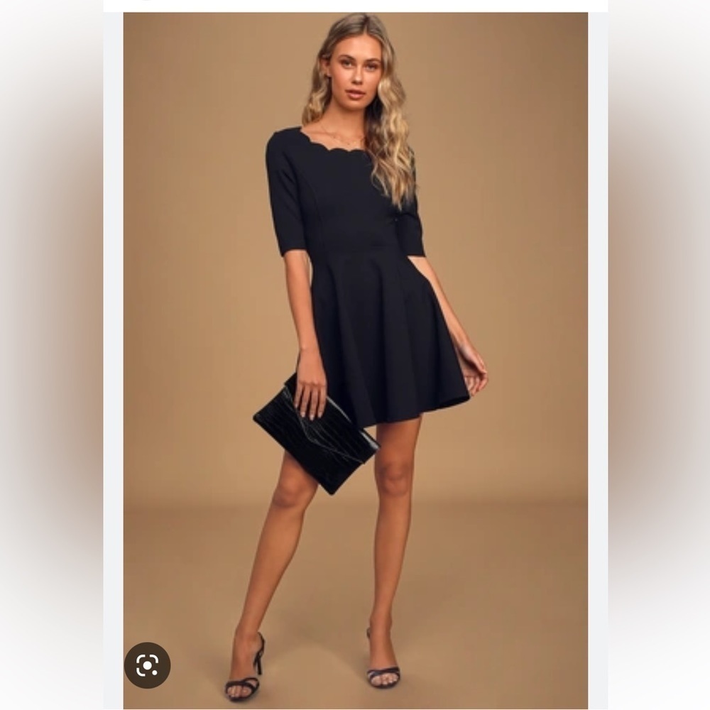NWT Lulu’s Scalloped Collar Cocktail Mini Dress Size Medium Black Evening